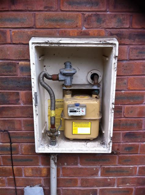 outside gas meter boxes